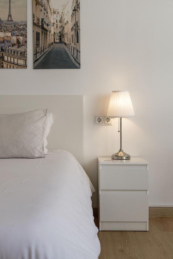 Travel & Live Aliados Apartment Porto Ngoại thất bức ảnh
