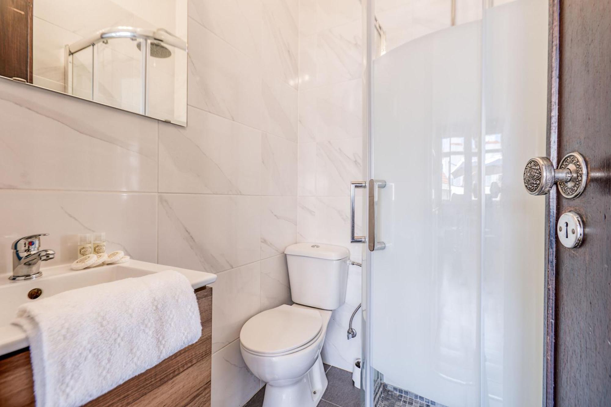 Travel & Live Aliados Apartment Porto Phòng bức ảnh